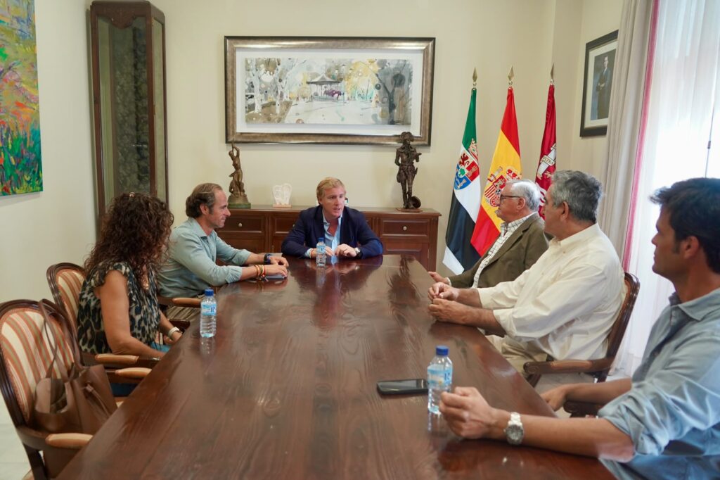 reunion alcalde badajoz.1 reunion alcalde badajoz.1